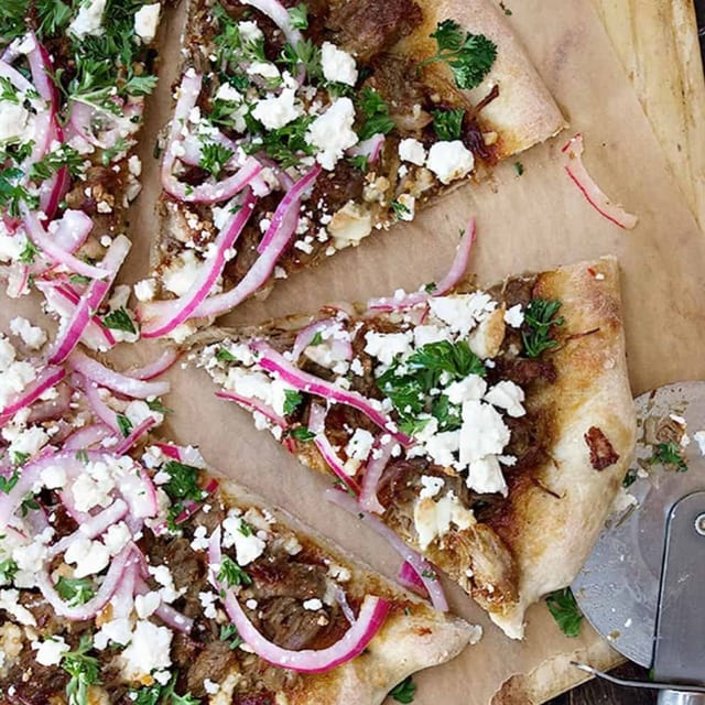 Pizza De Carnitas.
