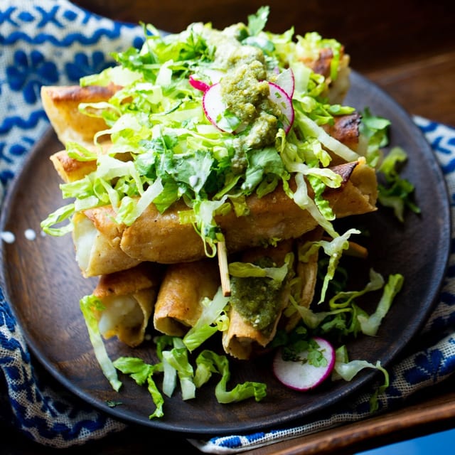 3 Flautas.