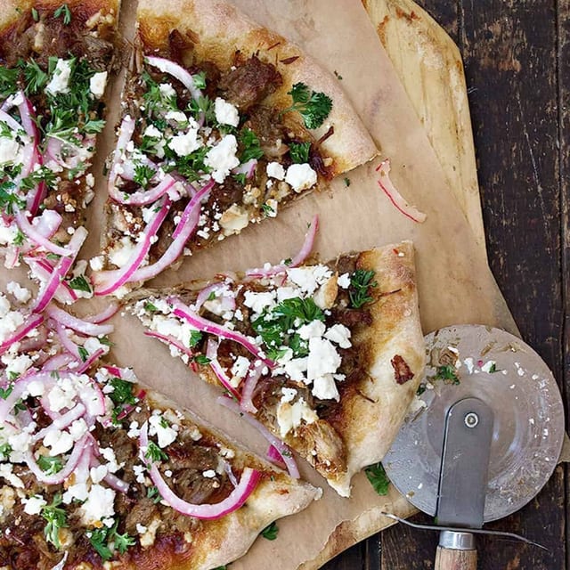 Pizza De Carnitas.