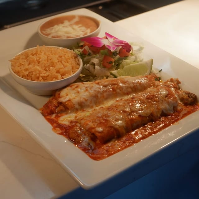 Enchiladas Tradicionales.